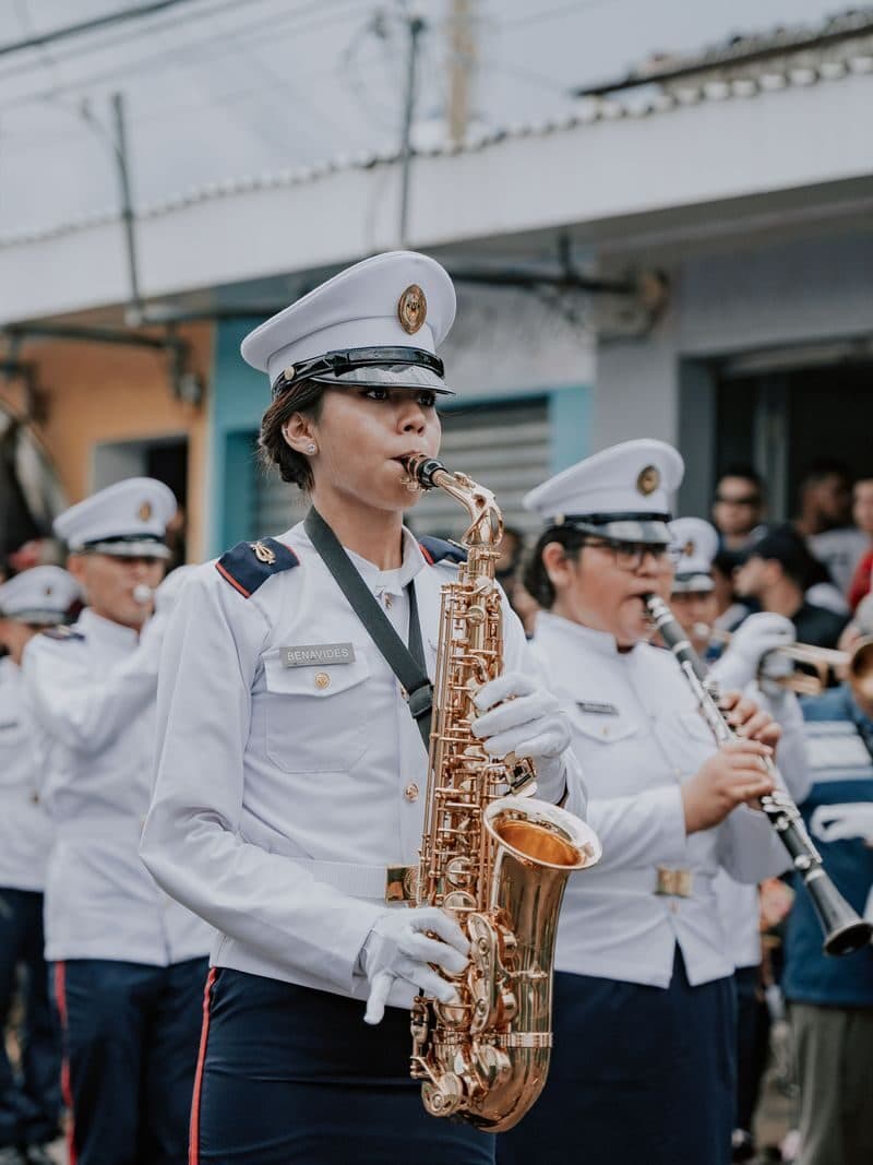 Musicians playing saxophone and clarinet